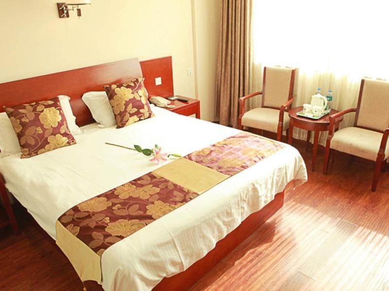 Greentree Inn Shanghai Songjiang University City New Songjiang Road Express Hotel Exterior foto
