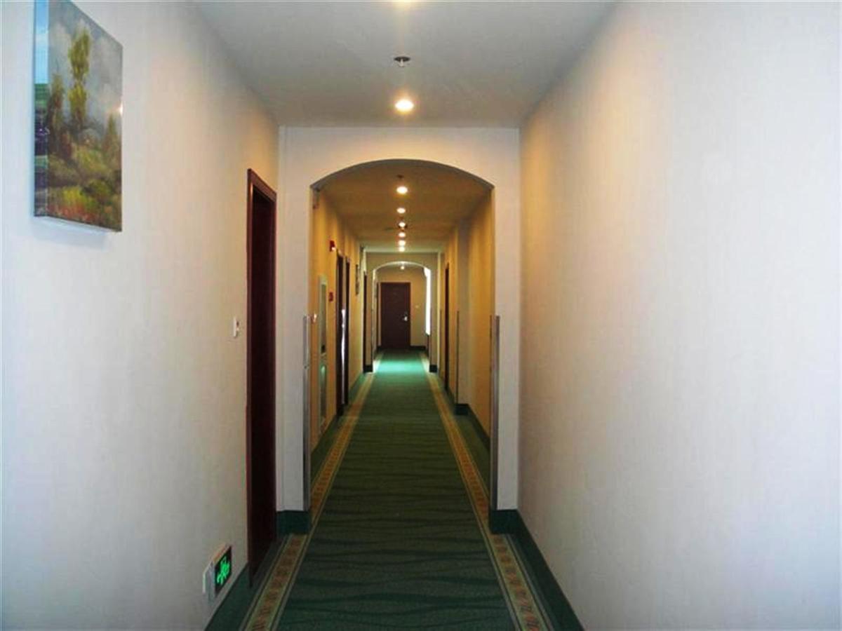 Greentree Inn Shanghai Songjiang University City New Songjiang Road Express Hotel Exterior foto